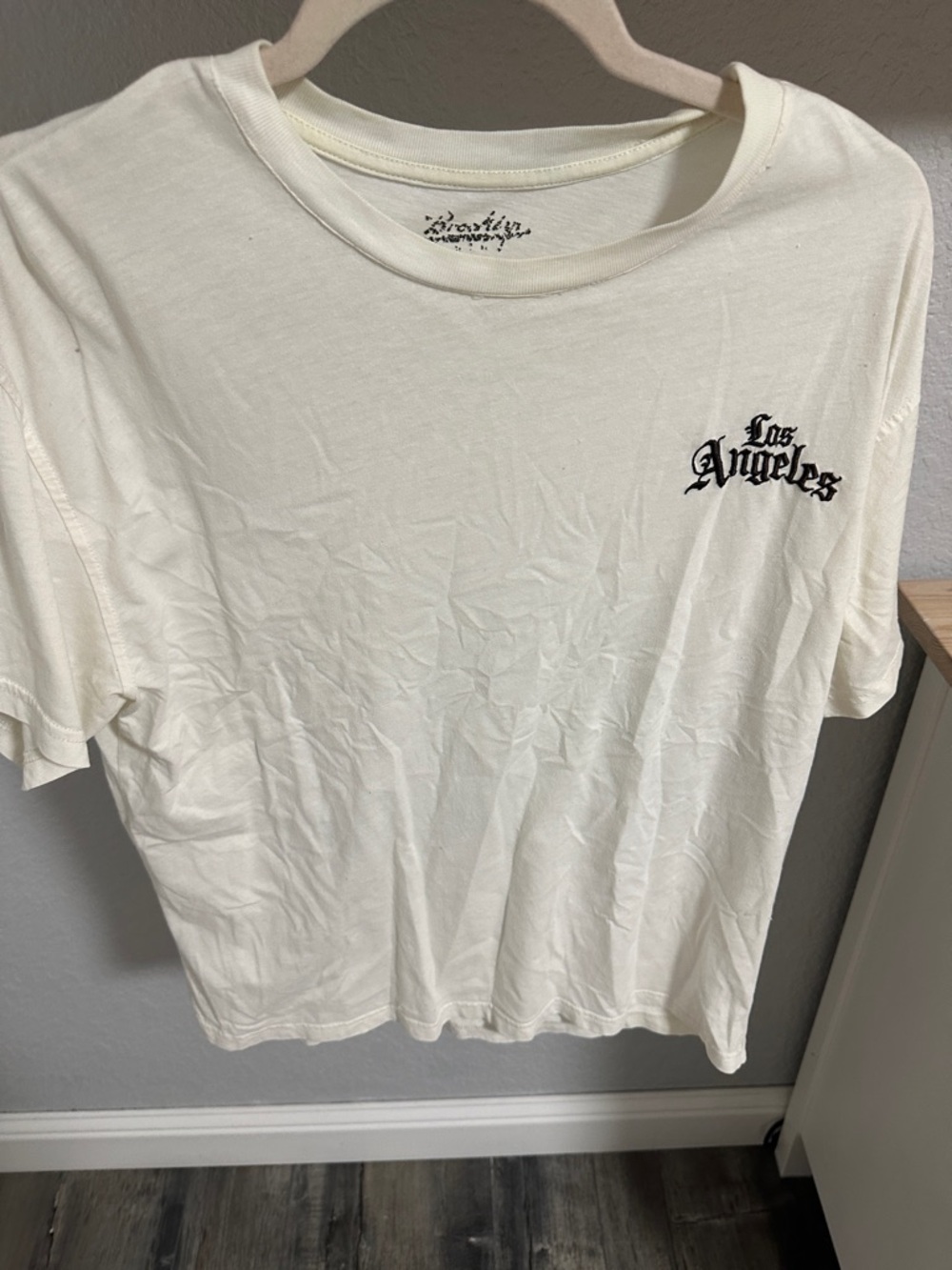 Los Angeles Graphic Tee - Cream with Black Script L